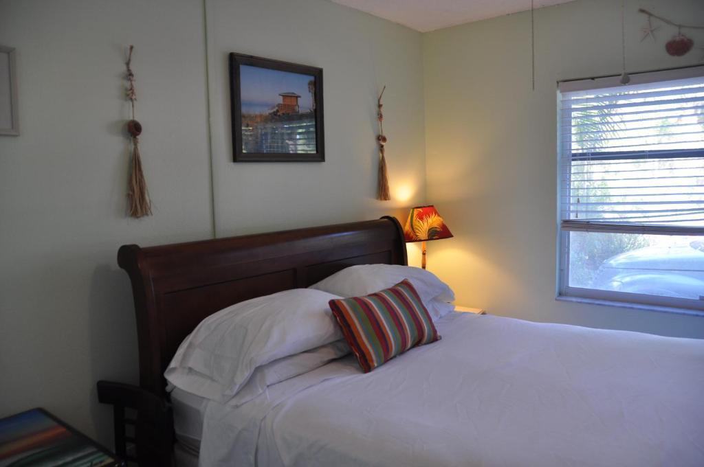Lido Islander Inn And Suites - Sarasota Lido Key  Ngoại thất bức ảnh